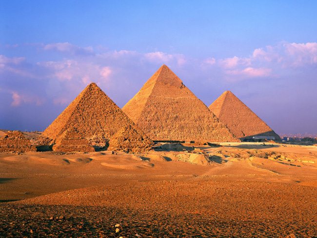 pyramids_of_giza