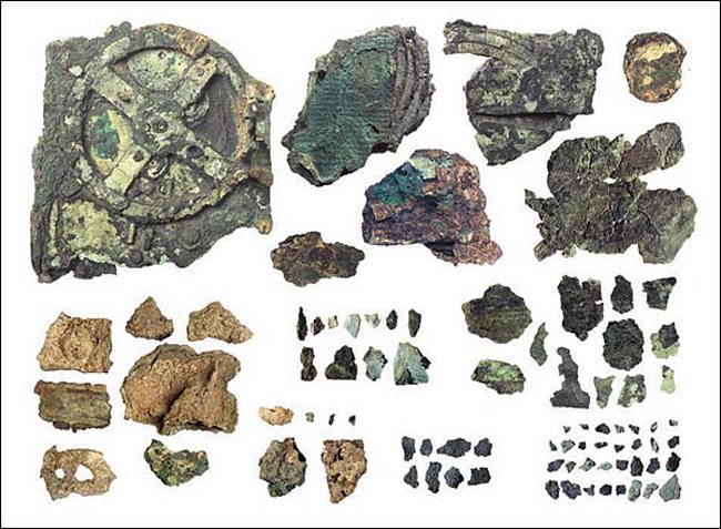 antikythera_mechanism_remains