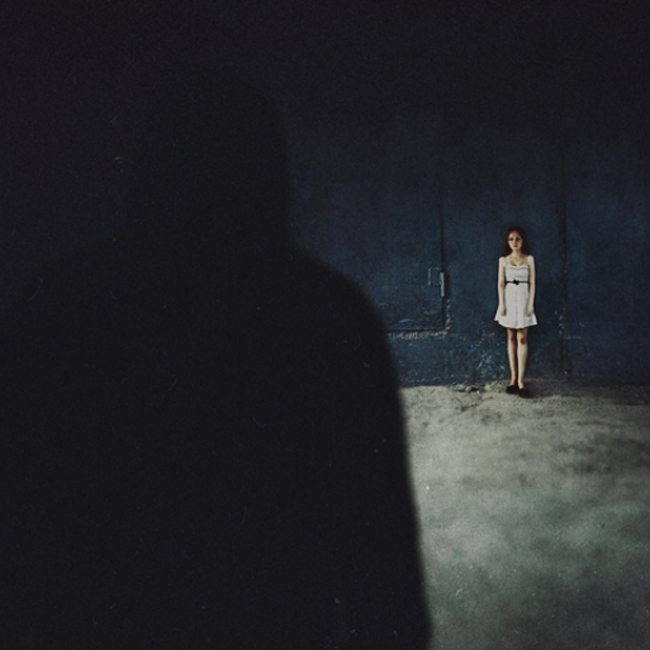 dmitriyHohlov-Crop