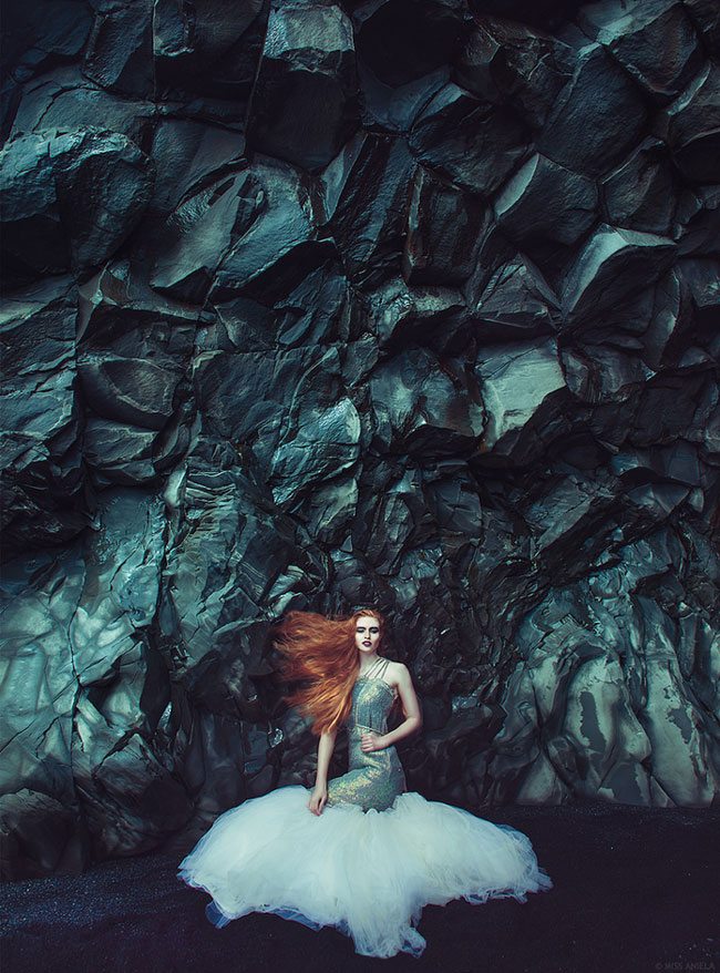 Miss-Aniela-logs-IcelandFashion