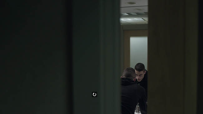 Mr Robot Composition-analyzed cinematography-negative space-026