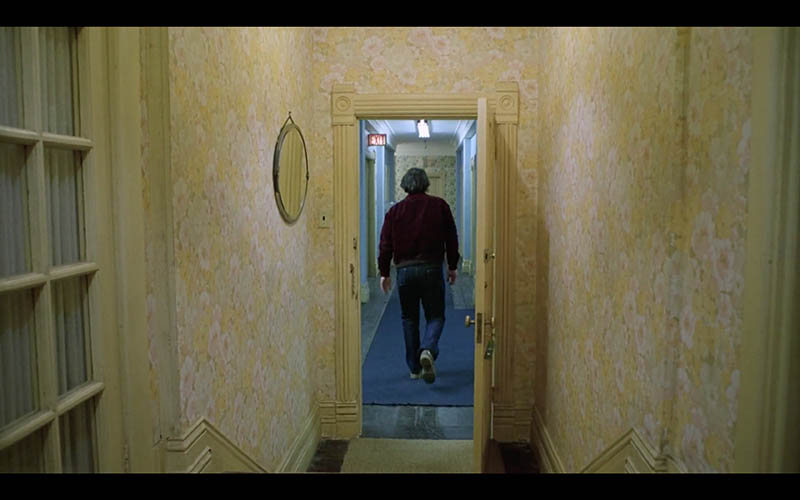 Create-Killer-Compositions-Like-Kubrick-The-Shining-analyzed