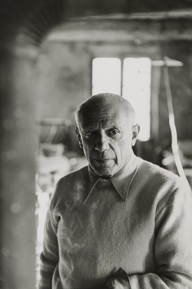 Mastering Composition - Henri Cartier-Bresson using Dynamic Symmetry - Proof-033-Picasso